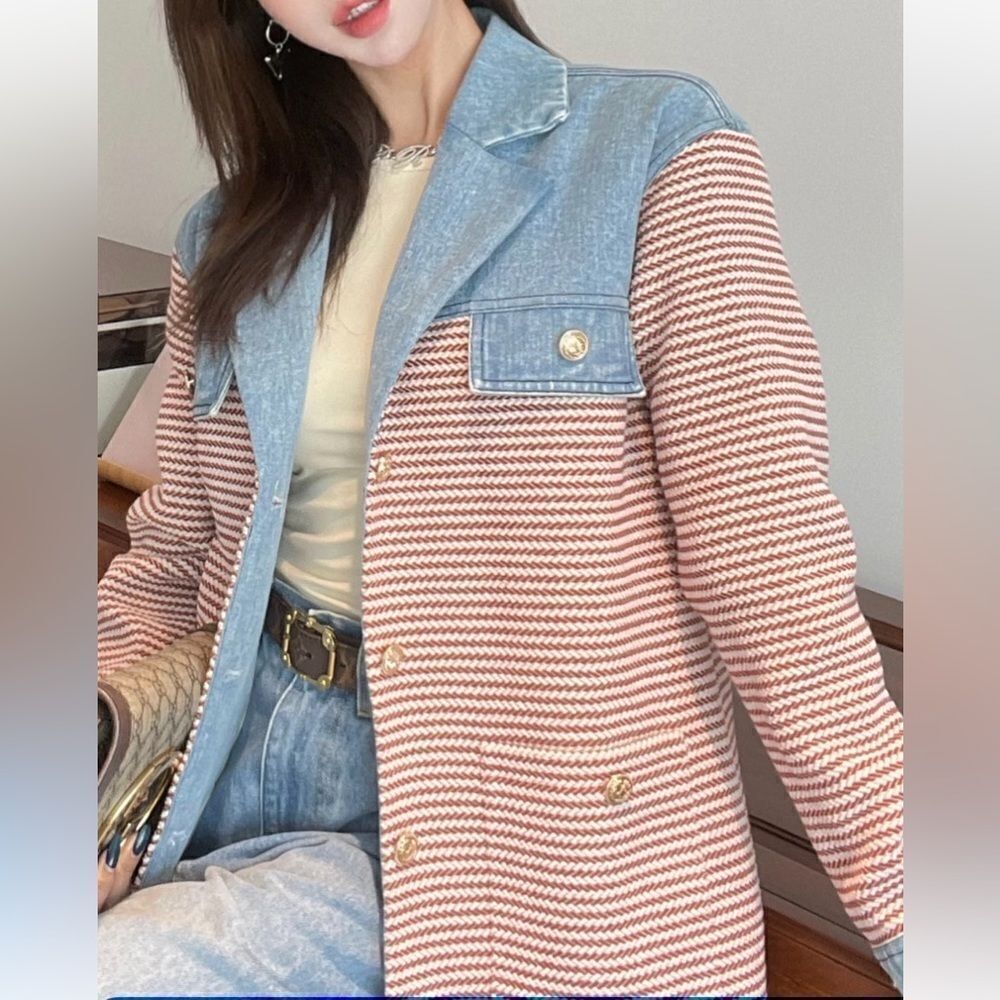 Peekskill Women's denim and tweed-type jacket with gold buttons